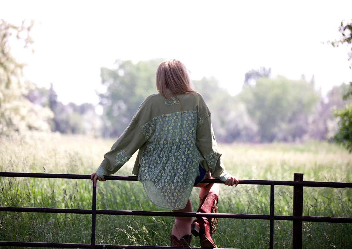FAV Floral Blouse